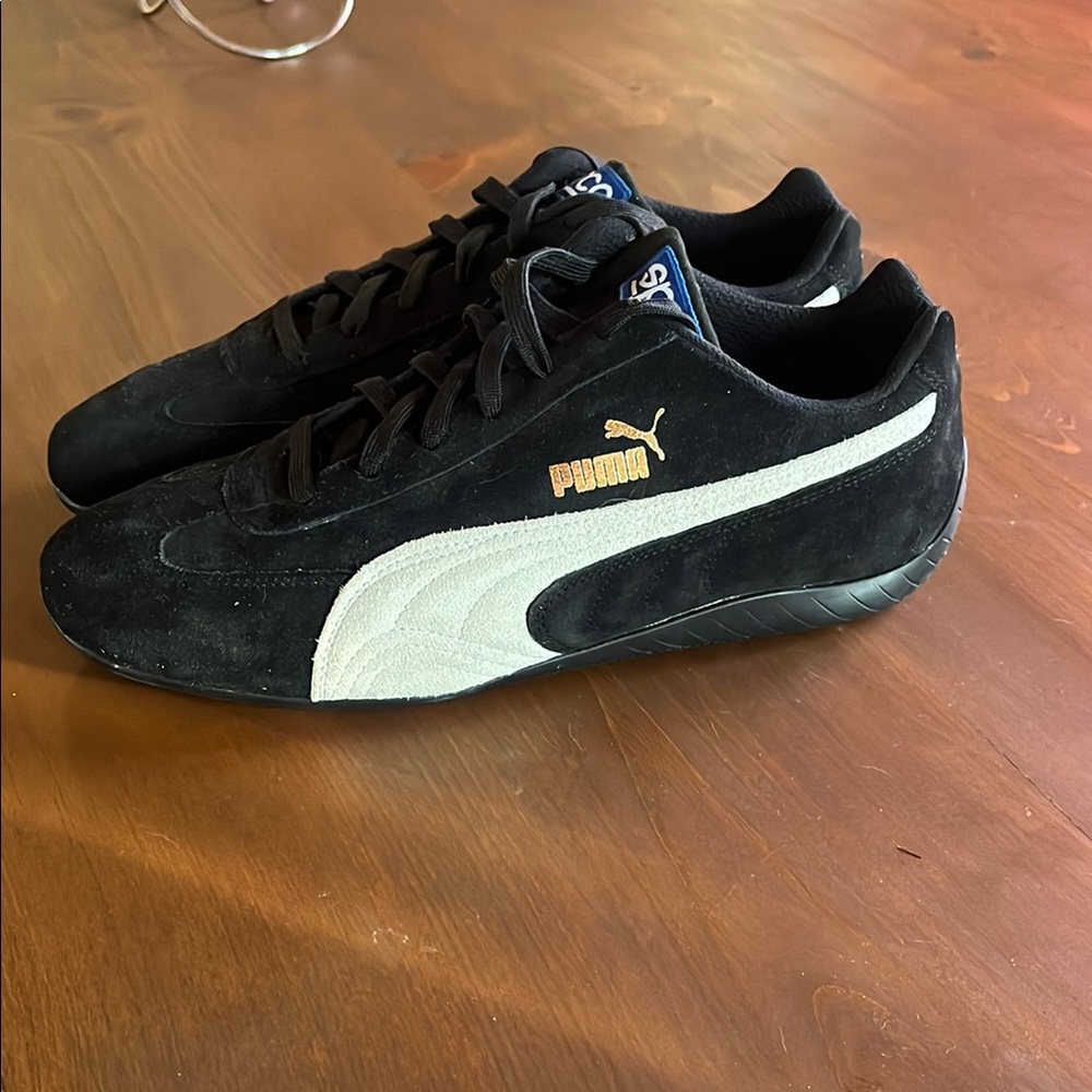 Puma Black and Gold Sneakers Classic Style